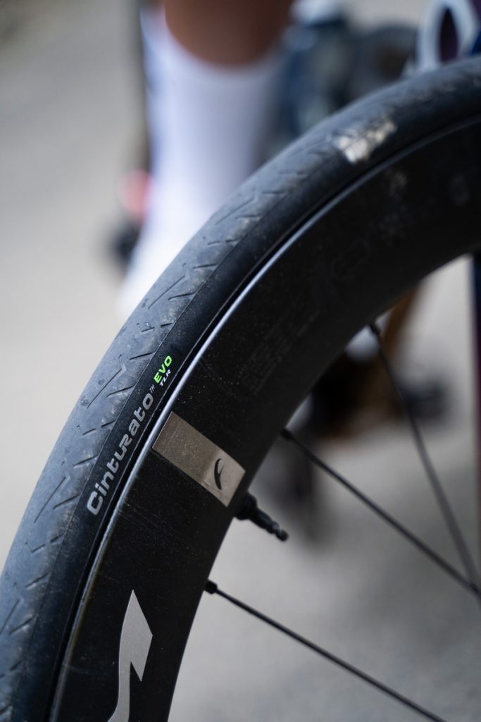 Pirelli Cinturato Evo TLR pneumatico bici enduro stradale