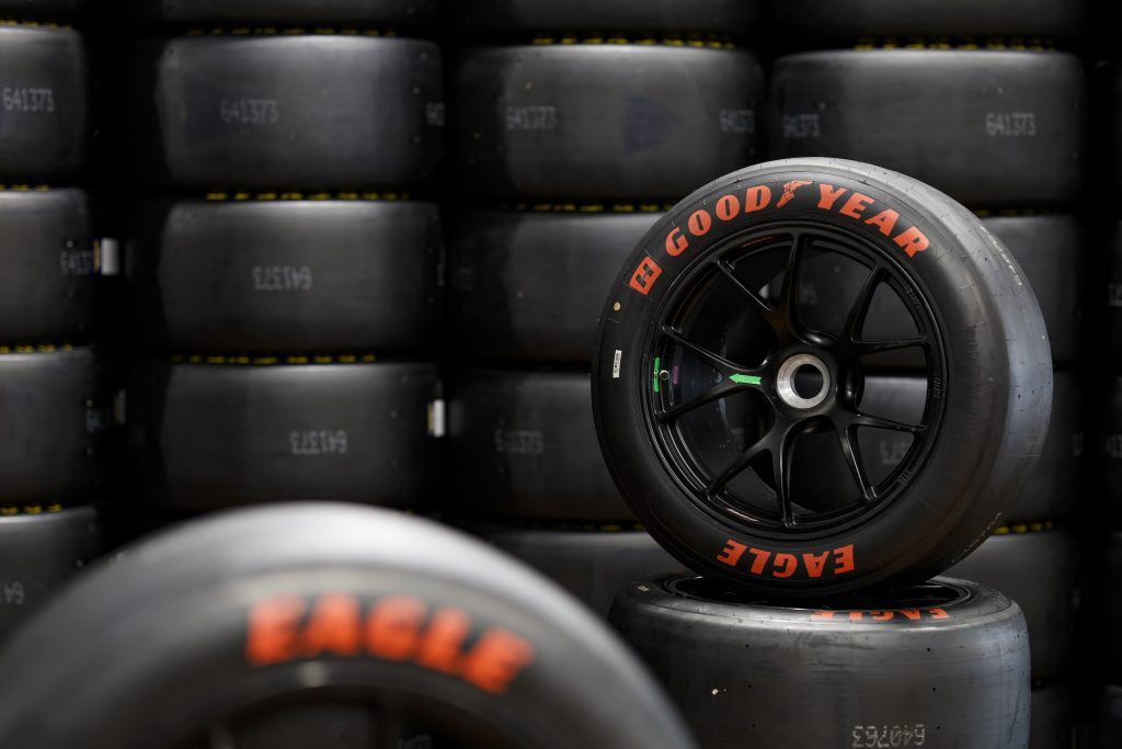 goodyear-eagle-hard-lmgt3-nuovo-pneumatico