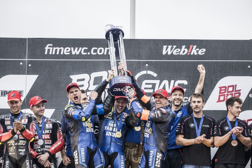 il-team-yart-yamaha-conquista-il-titolo-di-campione-del-mondo-endurance-grazie-ai-pneumatici-bridgestone