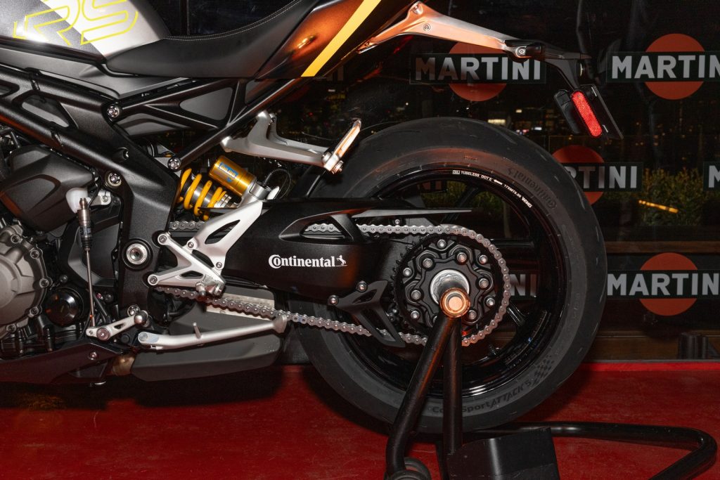 continental-contisportattack-5-pneumatici-supersport-hypersport