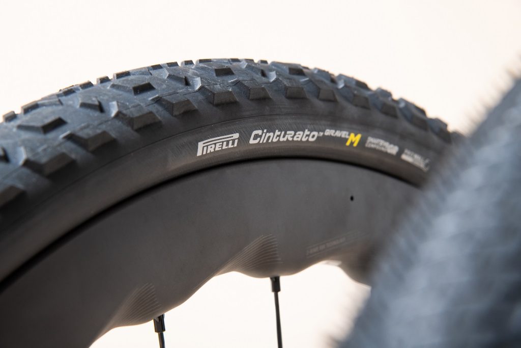 pirelli-cinturato-gravel-pneumatici-bici-bicicletta