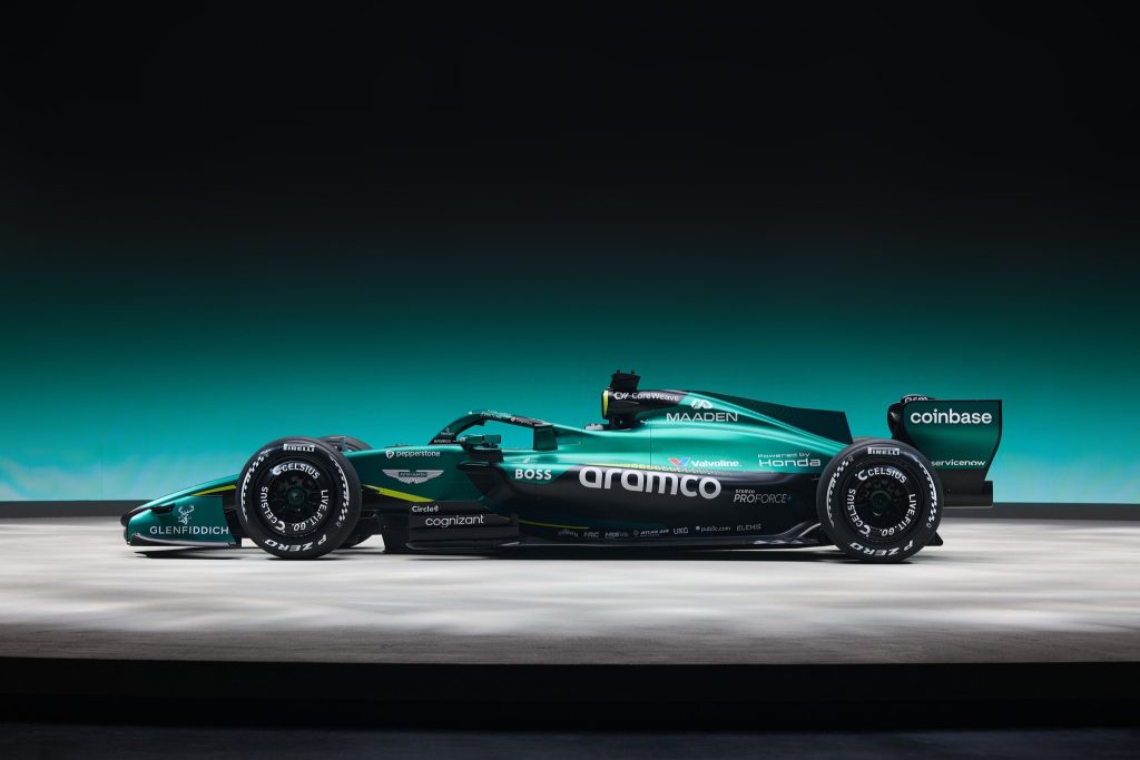 fondmetal-ritorno-formula-1-official-wheel-supplier-aston-martin