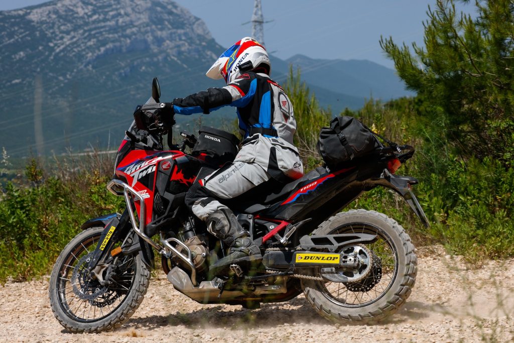 dunlop-trailmax-raid-pneumatico-ufficiale-honda-adventure-roads