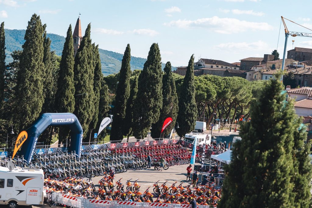 trofeo-enduro-ktm-2026-piombino-metzeler-riga-gomme