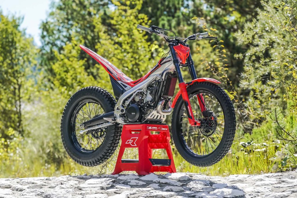 Dunlop Geomax primo equipaggiamento trial motocross Beta