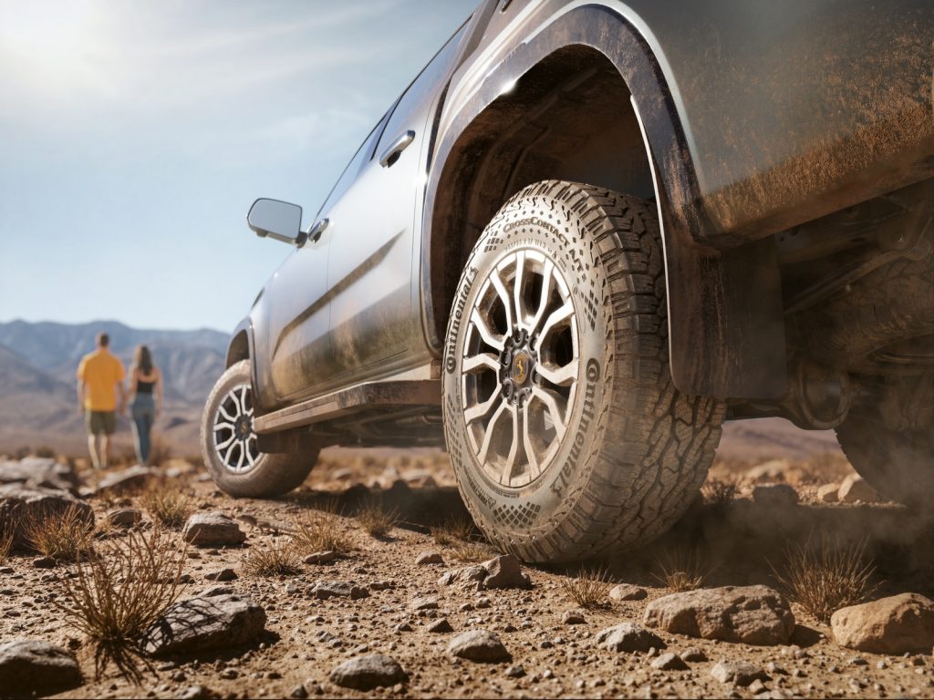 continental-crosscontact-a-t%c2%b2-all-terrain-all-season-4x4-pick-up