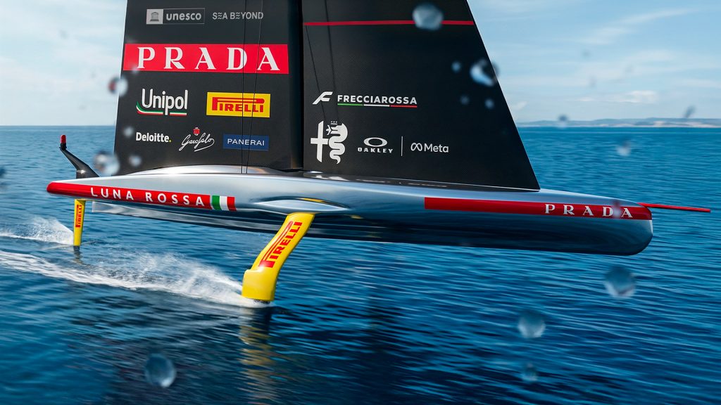 pirelli-firma-i-pneumatici-di-luna-rossa-foil-e-timone-dellac75-sono-stati-sviluppati-anche-grazie-alla-tecnologia-della-p-lunga