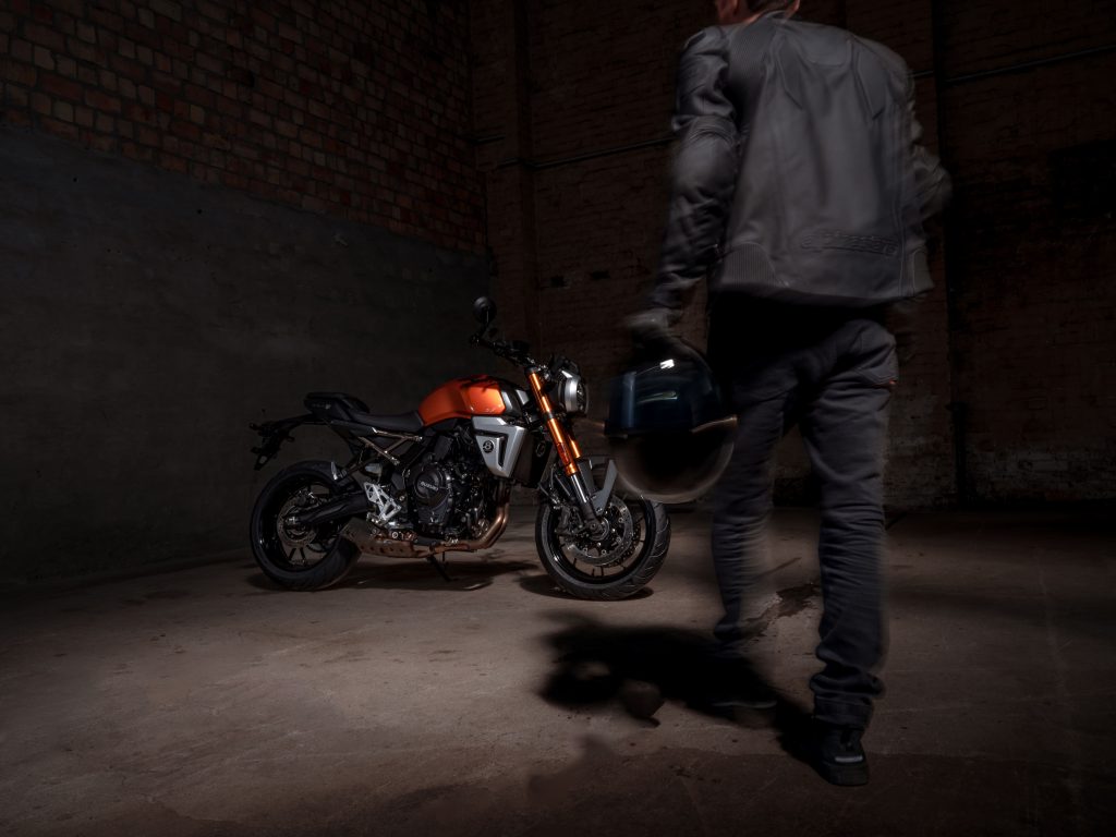 contimotion-evo-il-nuovo-pneumatico-sport-touring-di-continental-erede-del-contimotion
