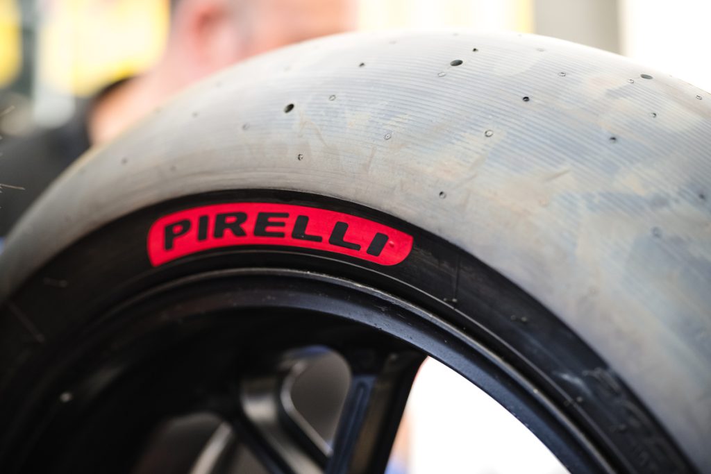 motogp-2027-le-nuove-gomme-pirelli-convincono-al-red-bull-ring